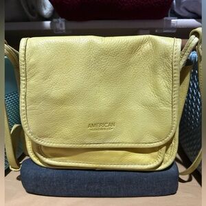 American Leather Co Pale Yellow Leather Crossbody Bag